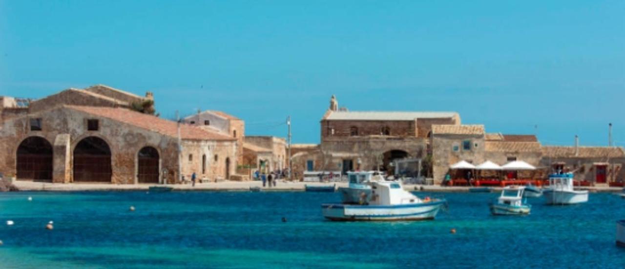 La Casa Sulla Spiaggia Marzamemi Extérieur photo