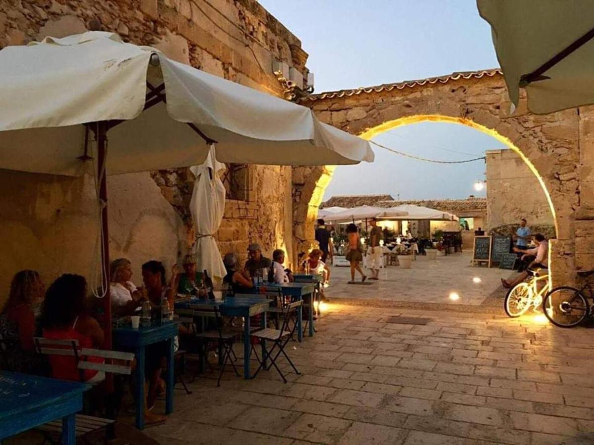 La Casa Sulla Spiaggia Marzamemi Extérieur photo