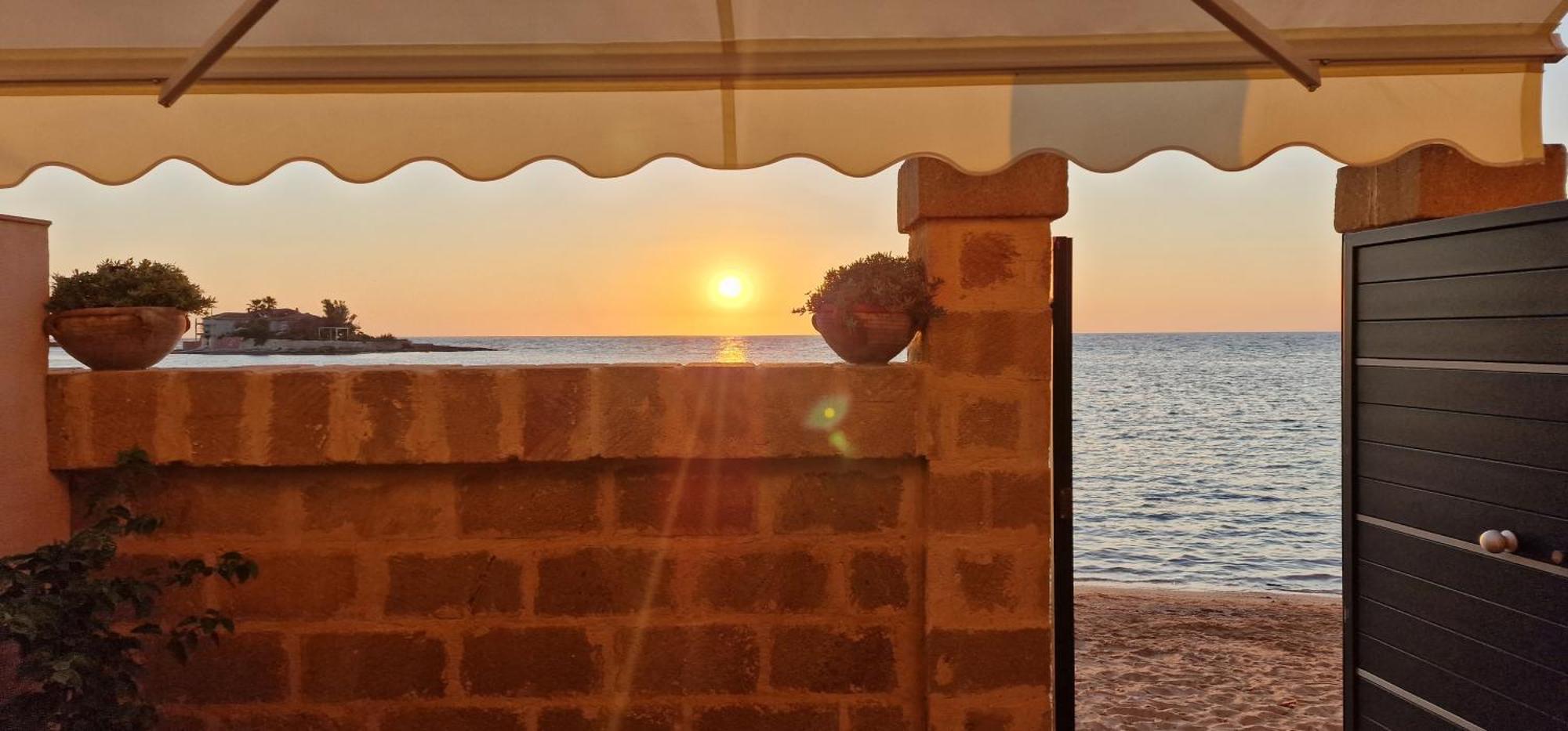 La Casa Sulla Spiaggia Marzamemi Extérieur photo
